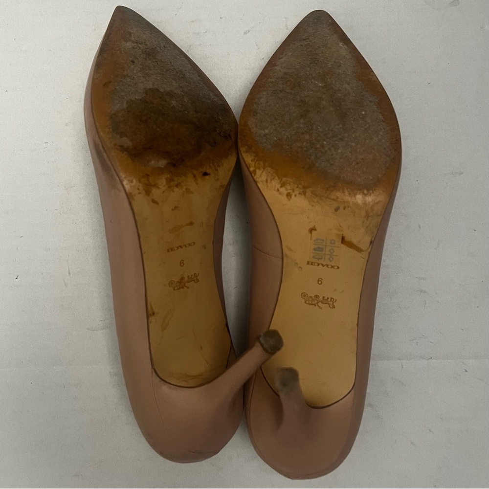 COACH Audrey 90 Leather Pump Pointed Toe 3.25” Designer Heels Womens‎ Sz 9 Nude - Picture 7 of 11